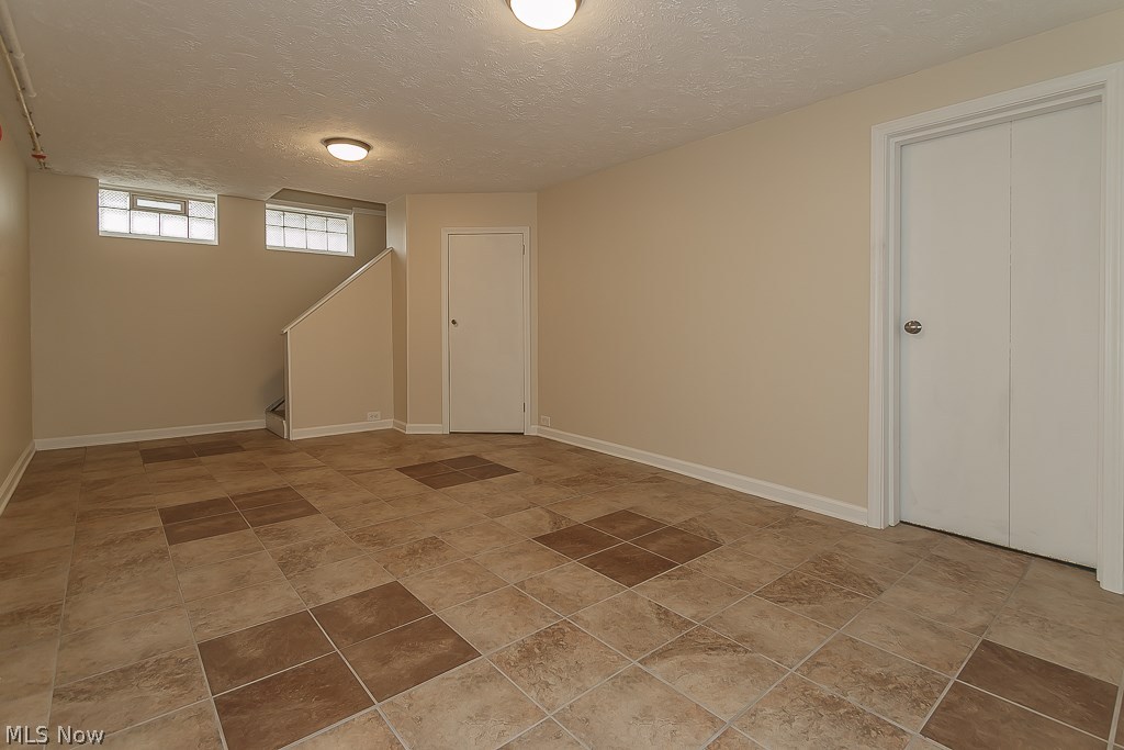 3729 Pennington Road Cleveland, OH 44120 - Photo 27 of 30