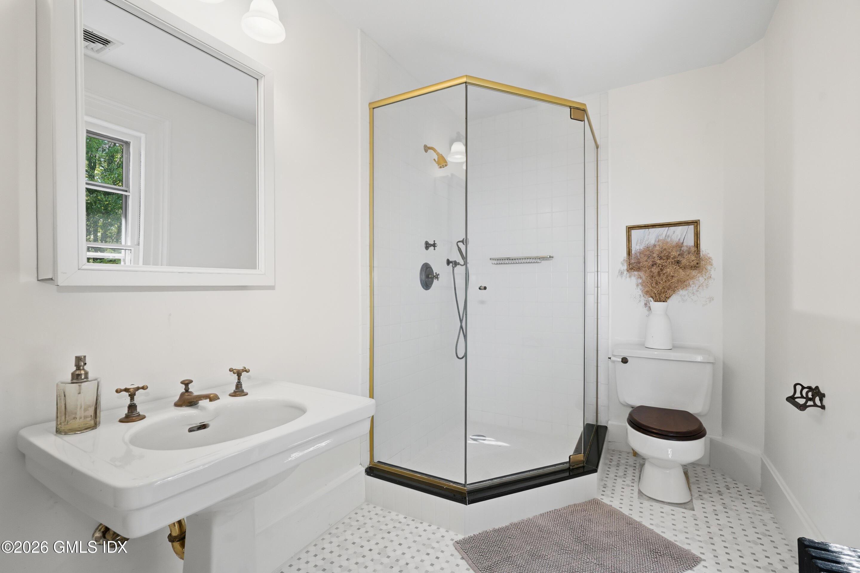 33 Mead Avenue Cos Cob, CT 06807 - Photo 24 of 36 31.05