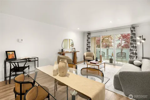 $399,302 | 2250 Northwest 58th Street, Unit 302, Seattle, WA 98107