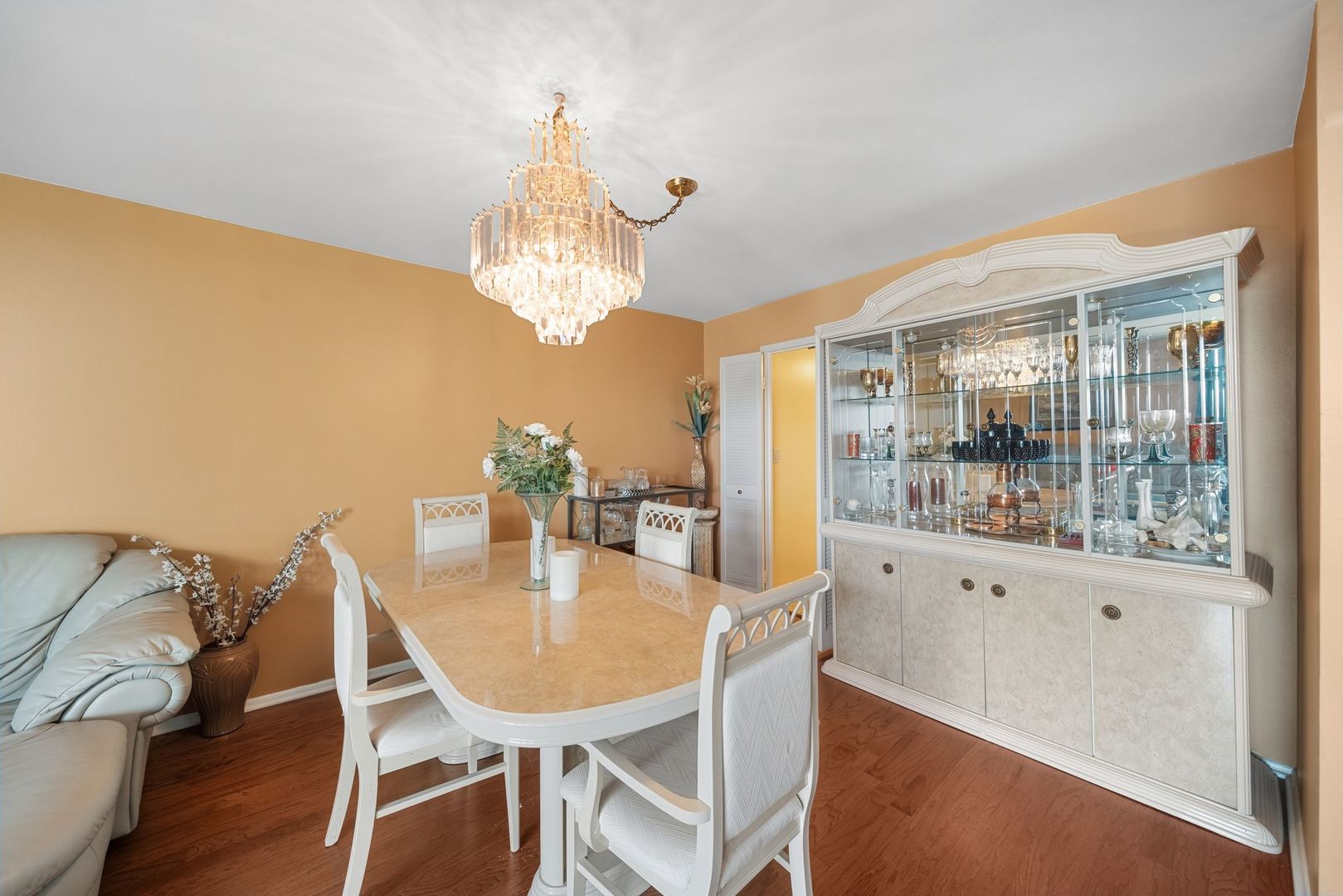 6033 North Sheridan Road, Unit 19K Chicago, IL 60660 - Photo 7 of 28