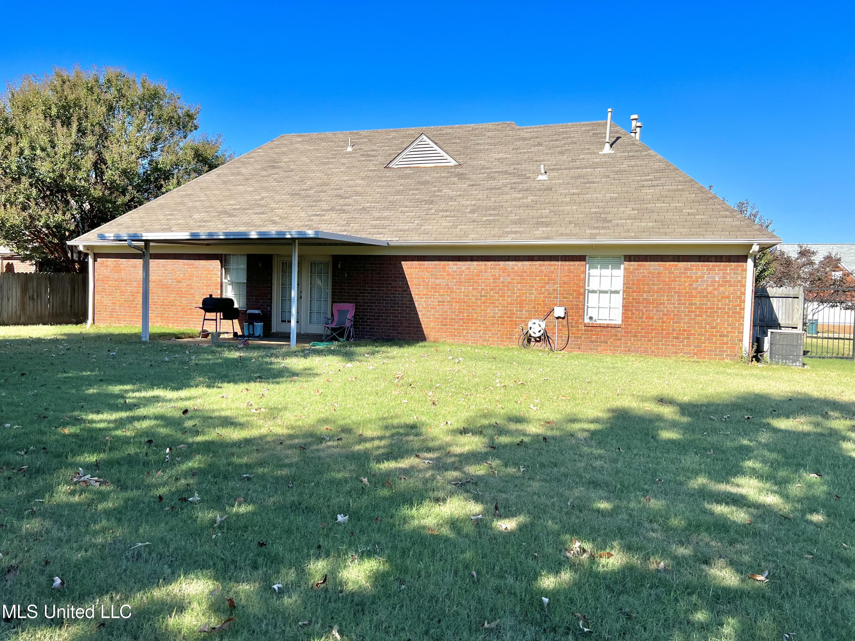 2497 Heather Ridge Southaven, MS 38672 - Photo 5 of 9 Back
