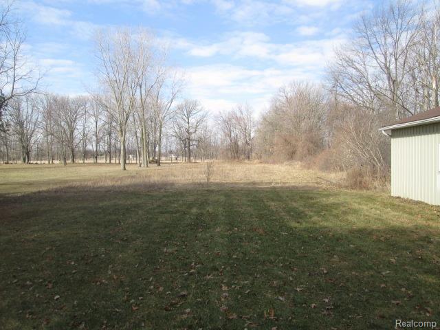80511 Capac Road Armada, MI 48005 - Photo 3 of 12 2015-03-20 11.20
