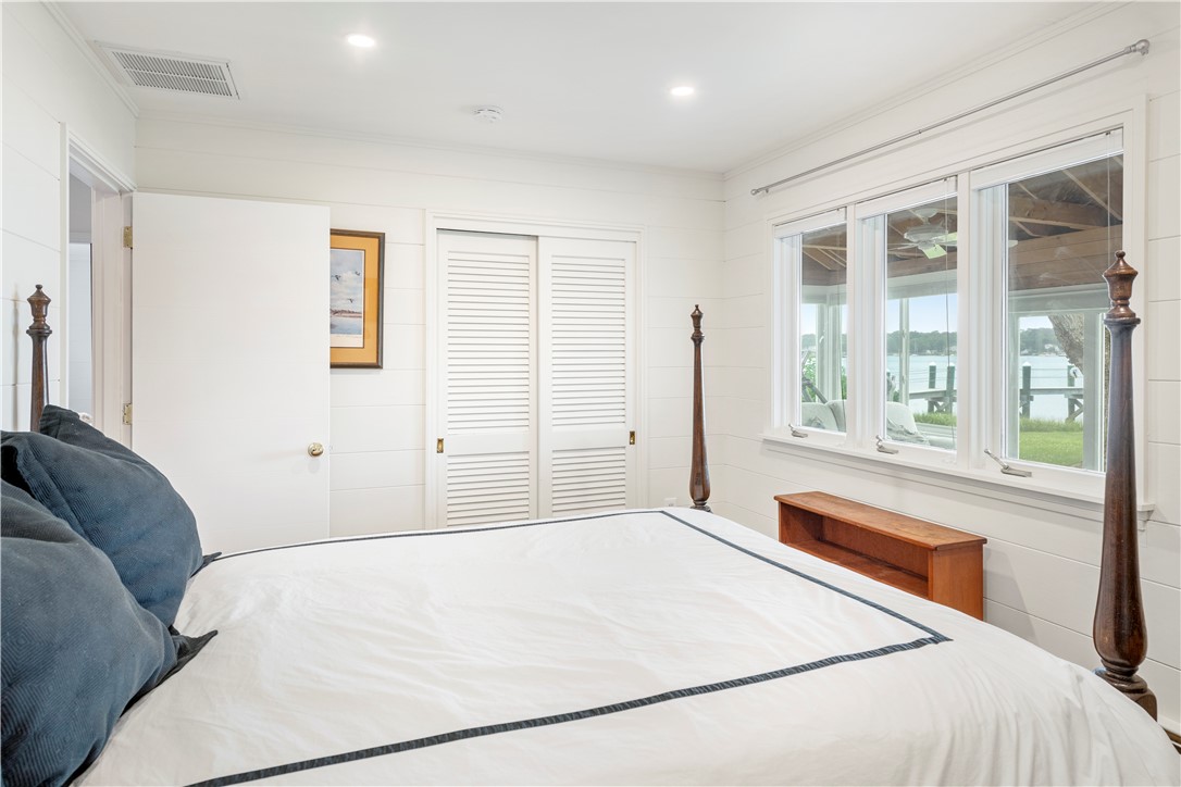 9 Shore Drive Warren, RI 02885 - Photo 18 of 36