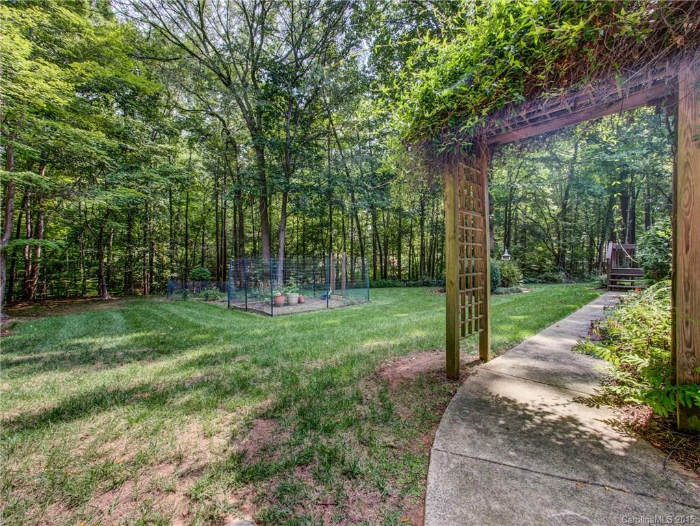 3318 Plantation Road Charlotte, NC 28270 - Photo 14 of 15 Gallery Image 14