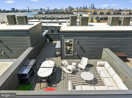 $5,600 | 3203 Sunrise Walk, Philadelphia, PA 19125