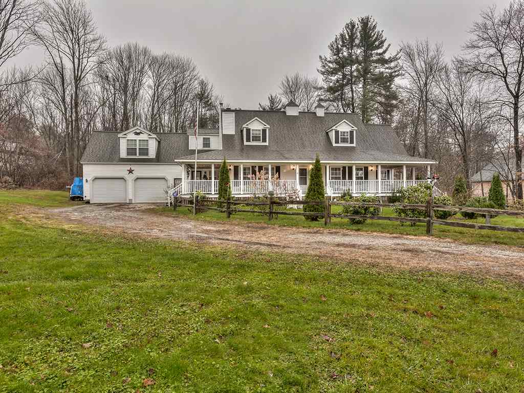 63 Whitehall Road Hooksett, NH 03106 - Photo 2 of 39
