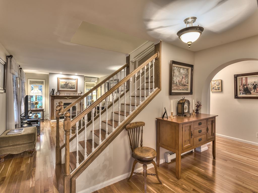 63 Whitehall Road Hooksett, NH 03106 - Photo 12 of 39