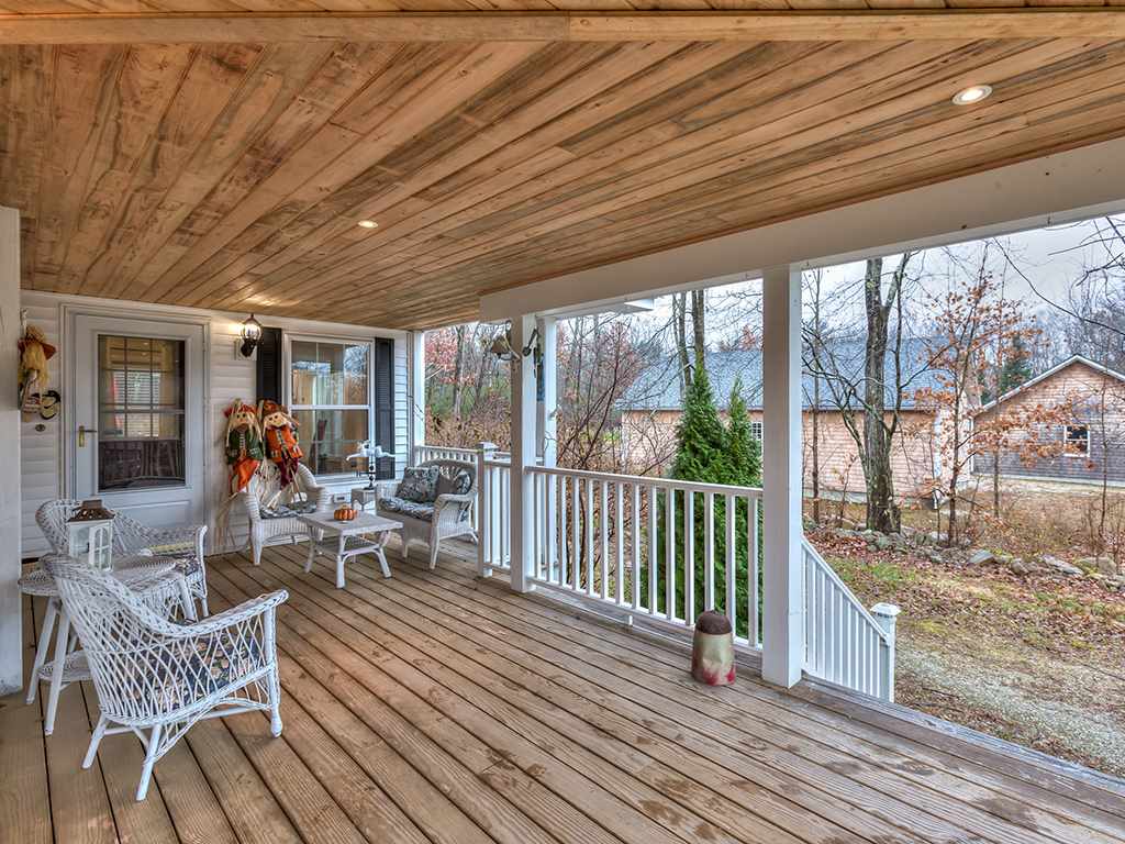 63 Whitehall Road Hooksett, NH 03106 - Photo 6 of 39