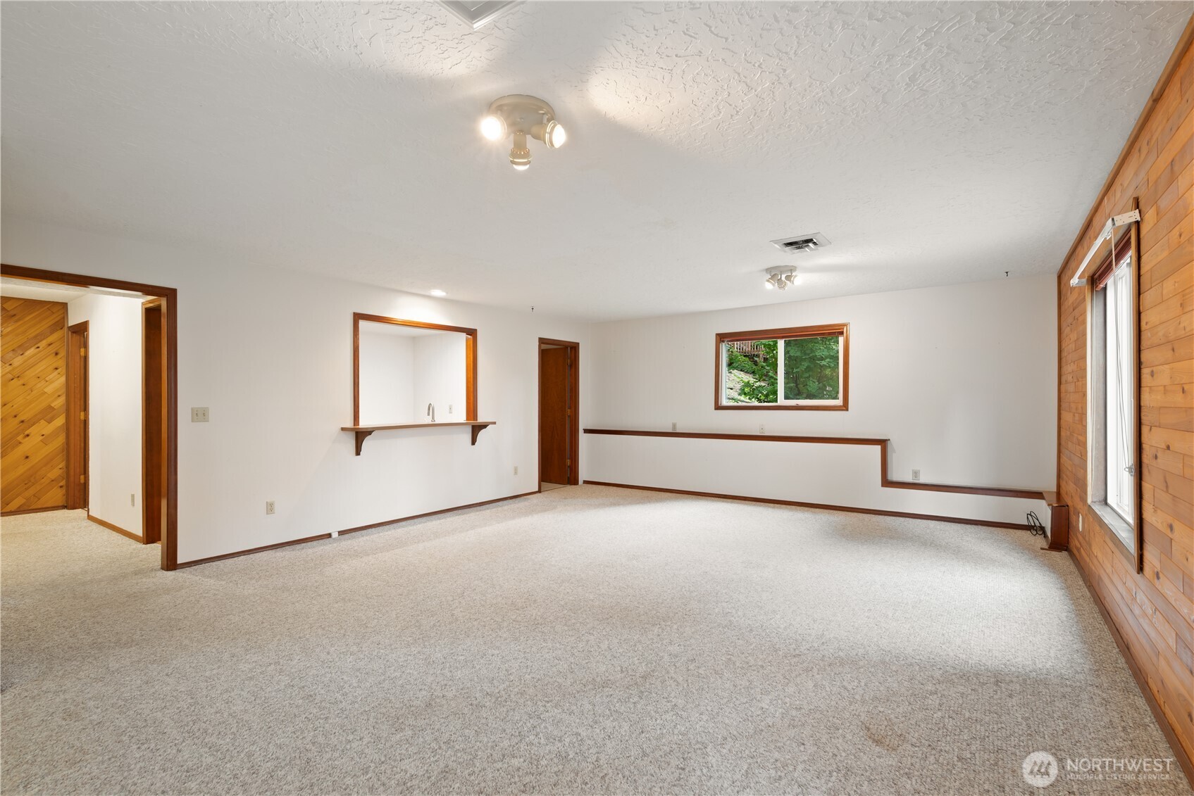 4415 Poplar Way Longview, WA 98632 - Photo 16 of 35 Gallery Image 16