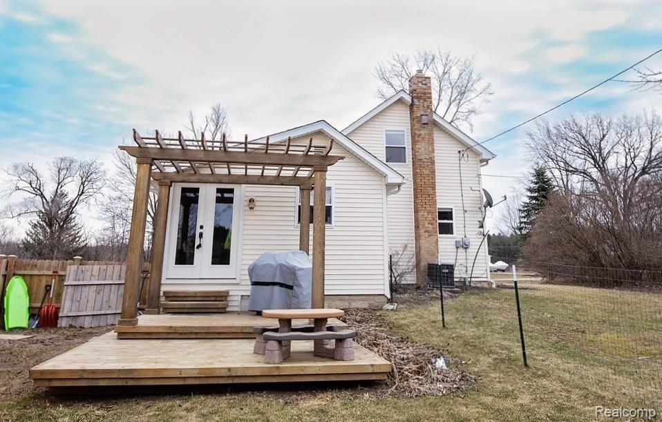 2411 Byron Road Howell, MI 48855 - Photo 20 of 26