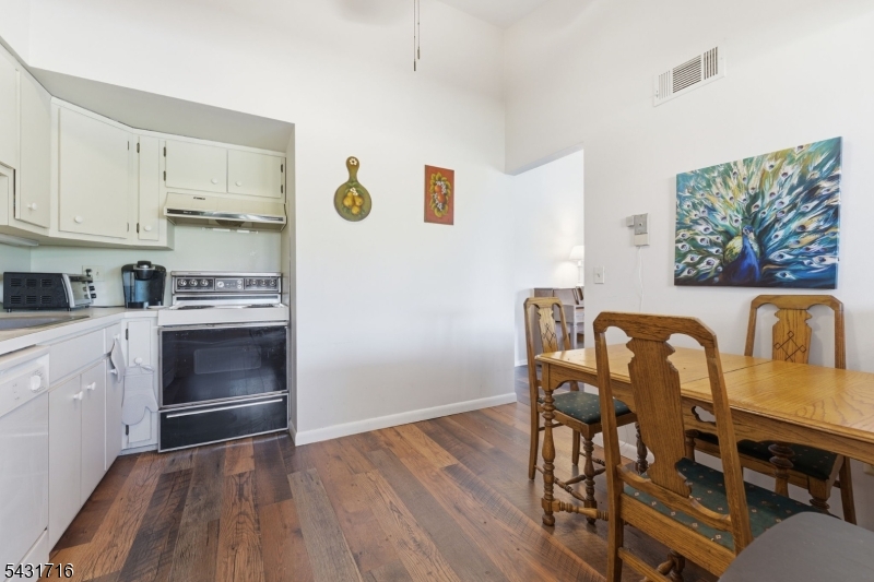 2 Westway Clinton, NJ 08809 - Photo 9 of 14