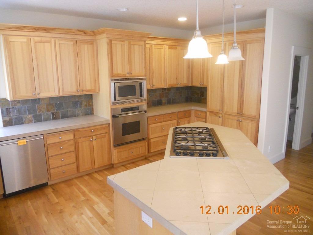 799 Widgeon Road Redmond, OR 97756 - Photo 12 of 25 Additional Photo