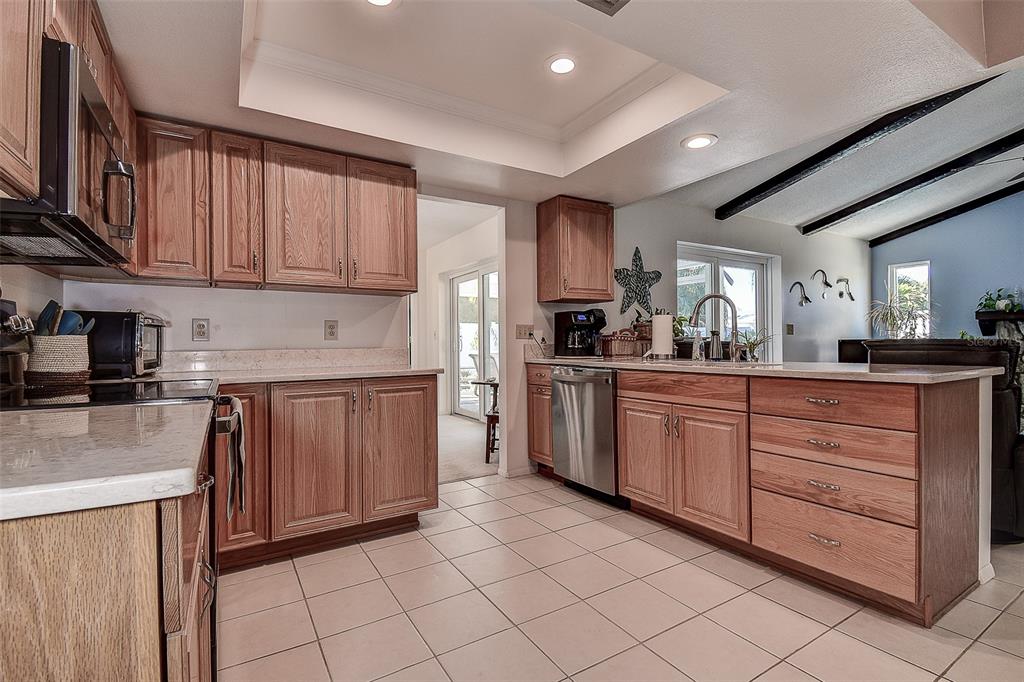 9078 134th Way Seminole, FL 33776 - Photo 20 of 38