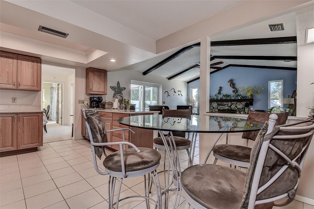 9078 134th Way Seminole, FL 33776 - Photo 22 of 38