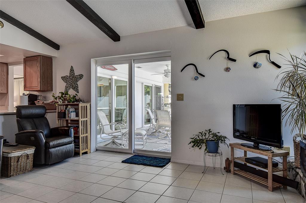 9078 134th Way Seminole, FL 33776 - Photo 25 of 38