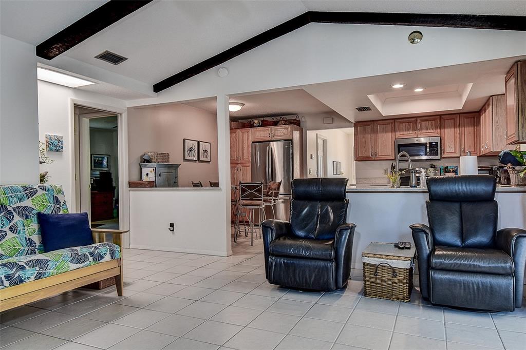 9078 134th Way Seminole, FL 33776 - Photo 26 of 38