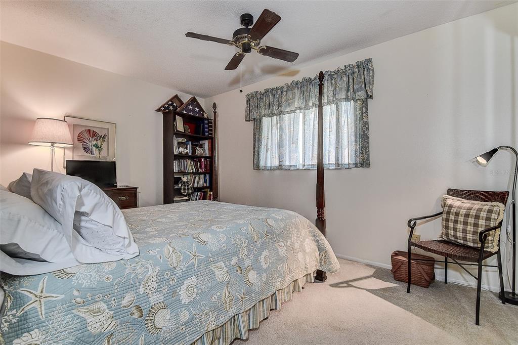 9078 134th Way Seminole, FL 33776 - Photo 27 of 38