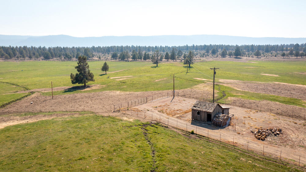 7150 Bunn Road Bonanza, OR 97623 - Photo 51 of 73 7150BunnRd.-11