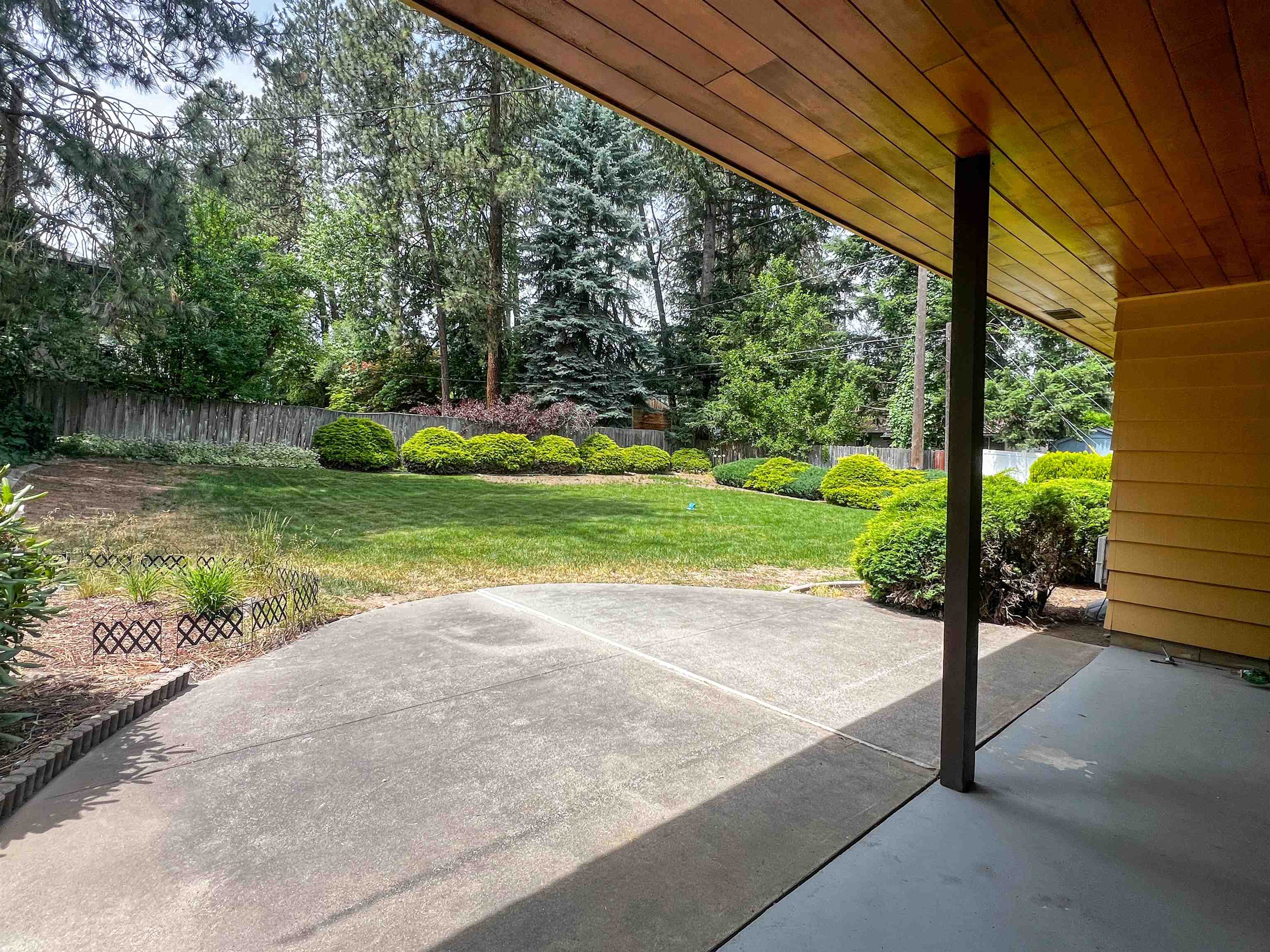 11325 North Post Street Spokane, WA 99218 - Photo 27 of 32