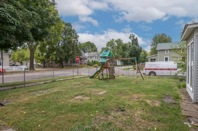 $185,000 | 625 St Cloud Street, La Crosse, WI 54603