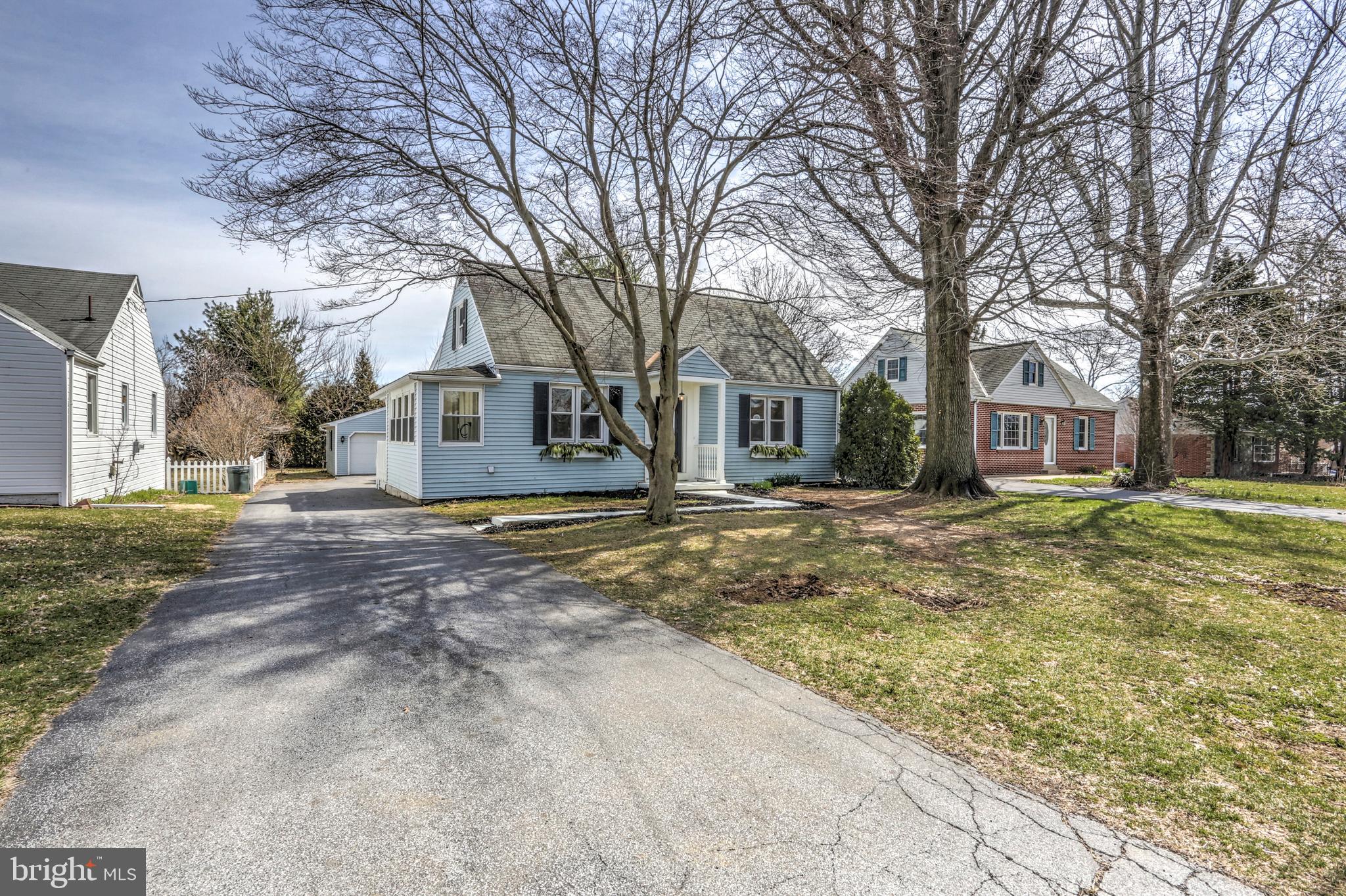 216 Pinkerton Road Mount Joy, PA 17552 - Photo 3 of 45 Gallery Image 3