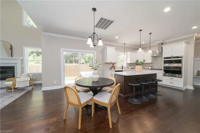 $679,900 | 10265 North North Carolina Highway 150, Clemmons, NC 27012