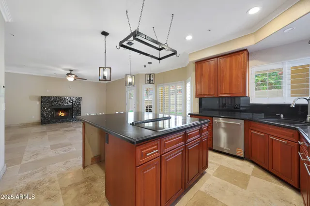 $4,595 | 8830 East Carol Way, Scottsdale, AZ 85260