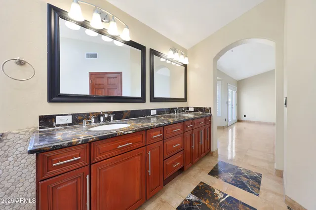 $4,595 | 8830 East Carol Way, Scottsdale, AZ 85260