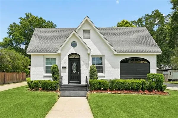 $365,000 | 210 North Myrtle Street, Amite, LA 70422