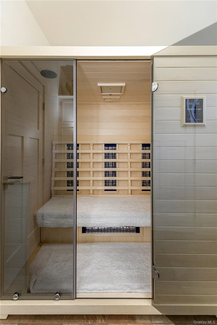 121 Quaker Hill Road Pawling, NY 12564 - Photo 18 of 37