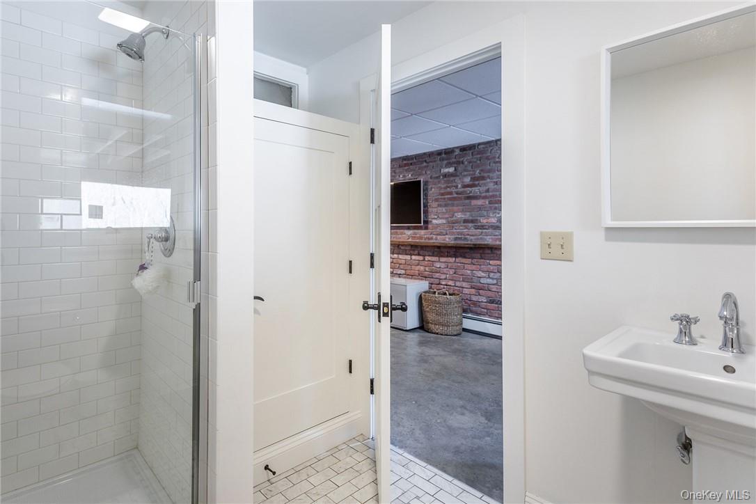 121 Quaker Hill Road Pawling, NY 12564 - Photo 22 of 37