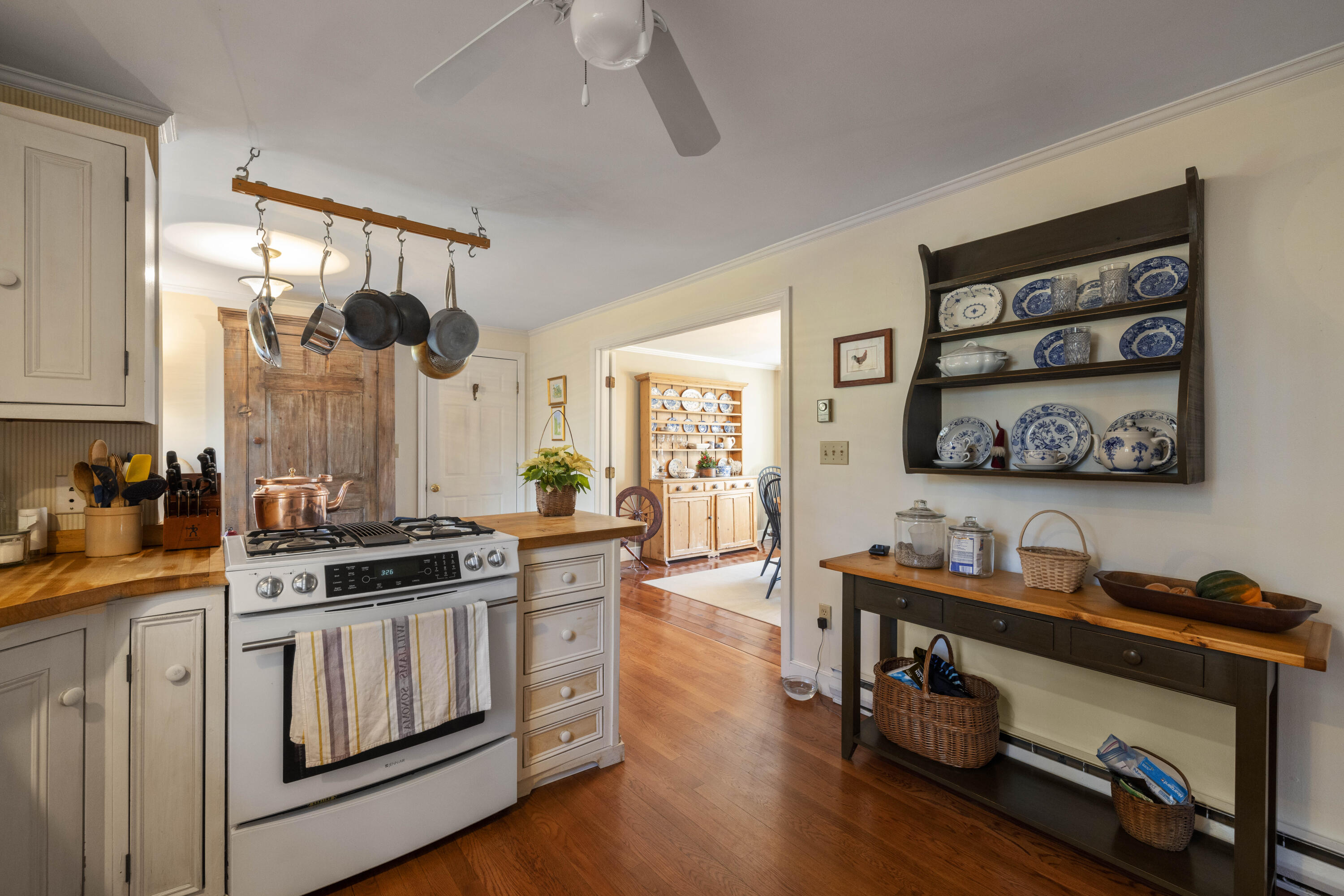 3 Christopher Road Kennebunk, ME 04043 - Photo 6 of 30 3G0A3163