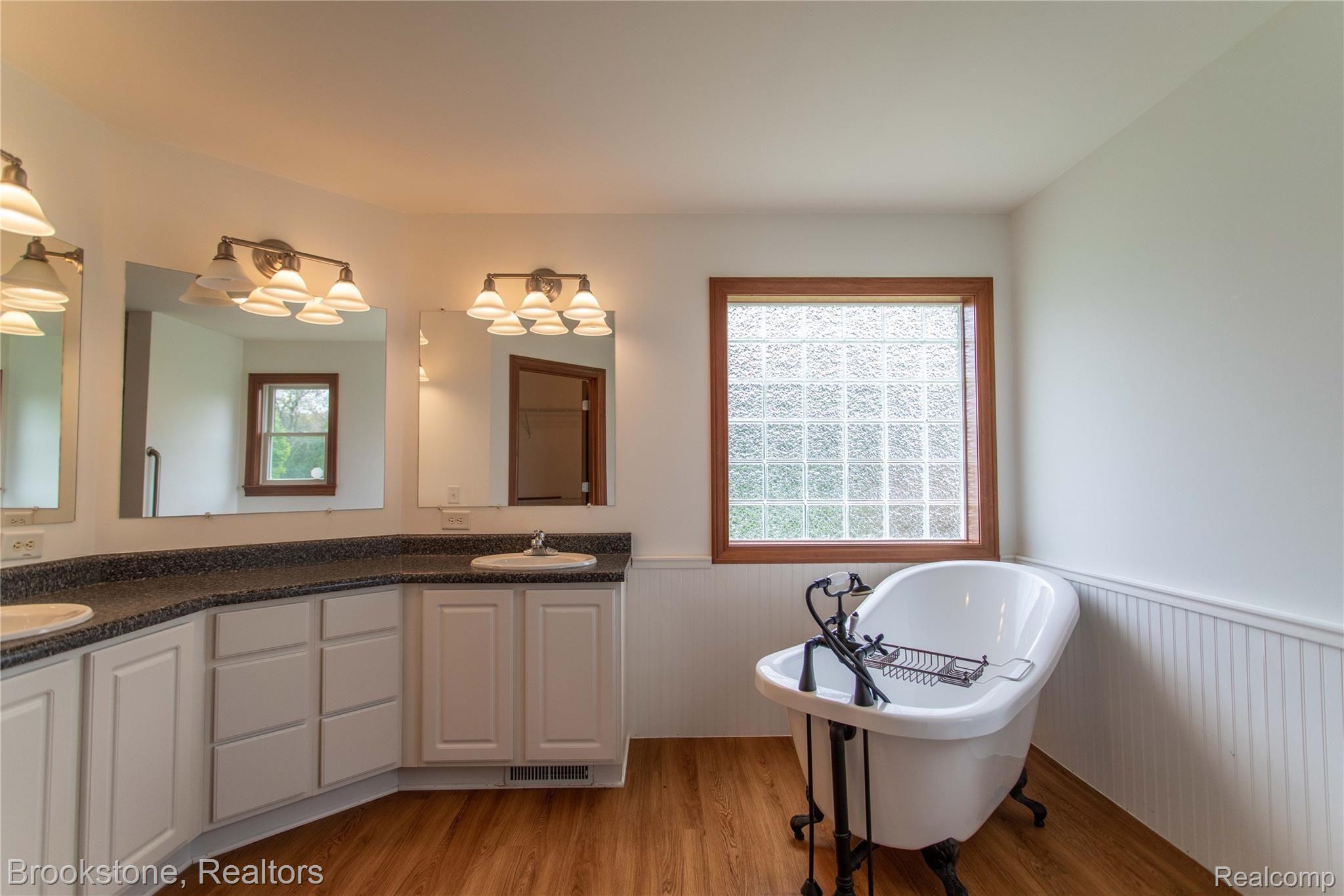 10653 Yale Road Yale, MI 48097 - Photo 16 of 43 house_yalerd-14.jpg