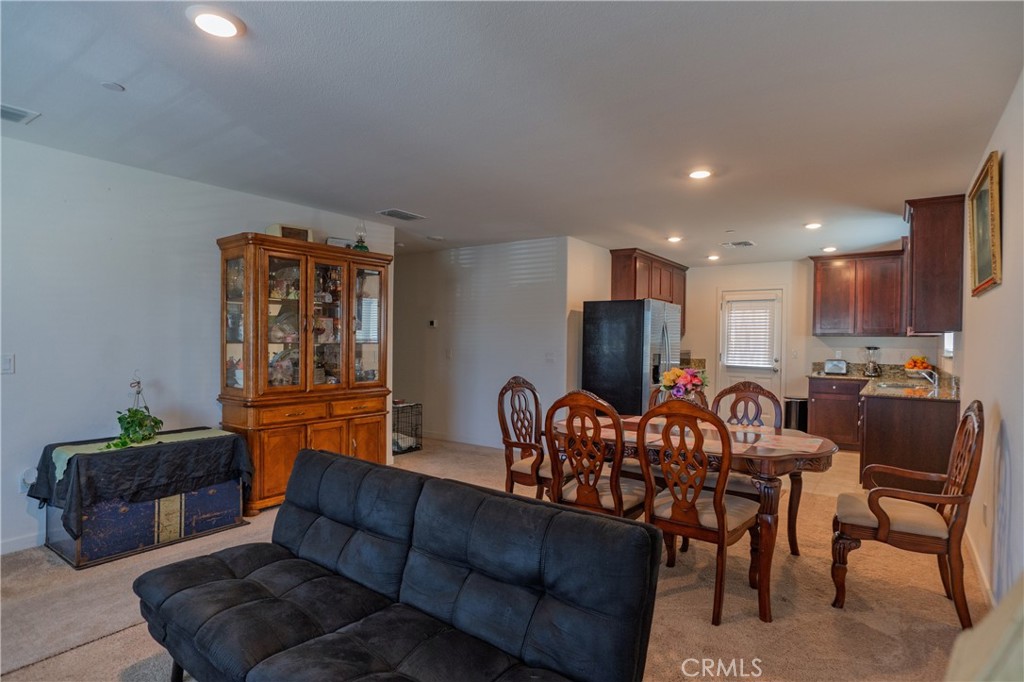 714 Dean Court Merced, CA 95341 - Photo 6 of 51