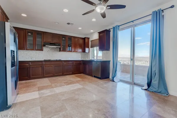 $2,200 | 31 Via Mantova, Unit 2, Henderson, NV 89011