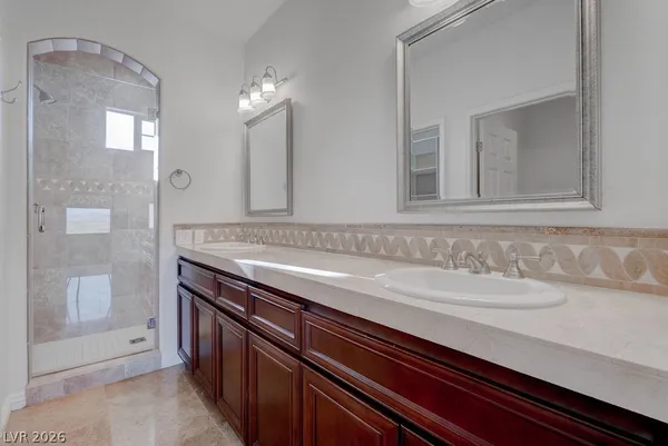 $2,200 | 31 Via Mantova, Unit 2, Henderson, NV 89011