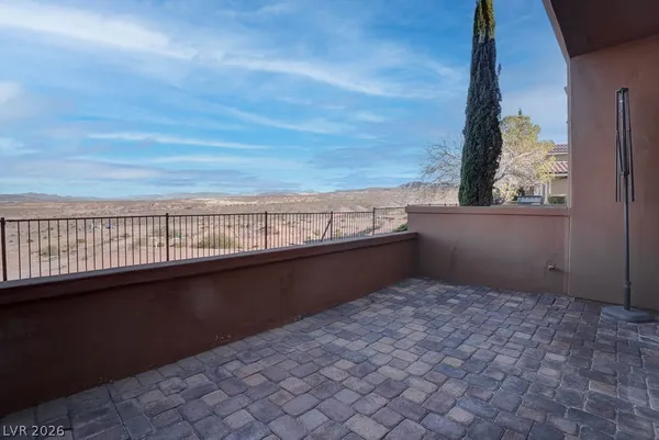 $2,200 | 31 Via Mantova, Unit 2, Henderson, NV 89011