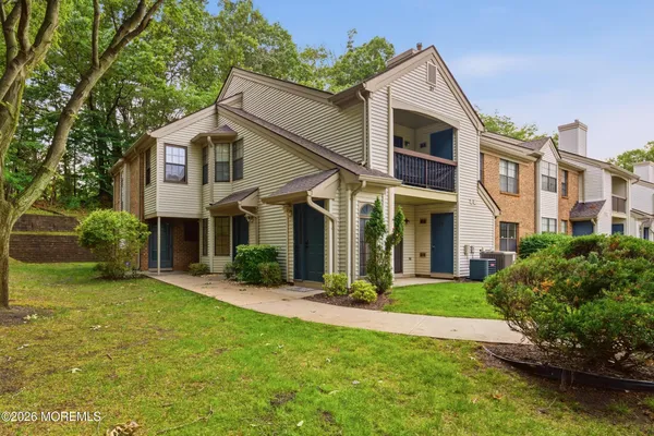 $349,000 | 2101 Bayhead Drive, Unit 2101, Parlin, NJ 08859
