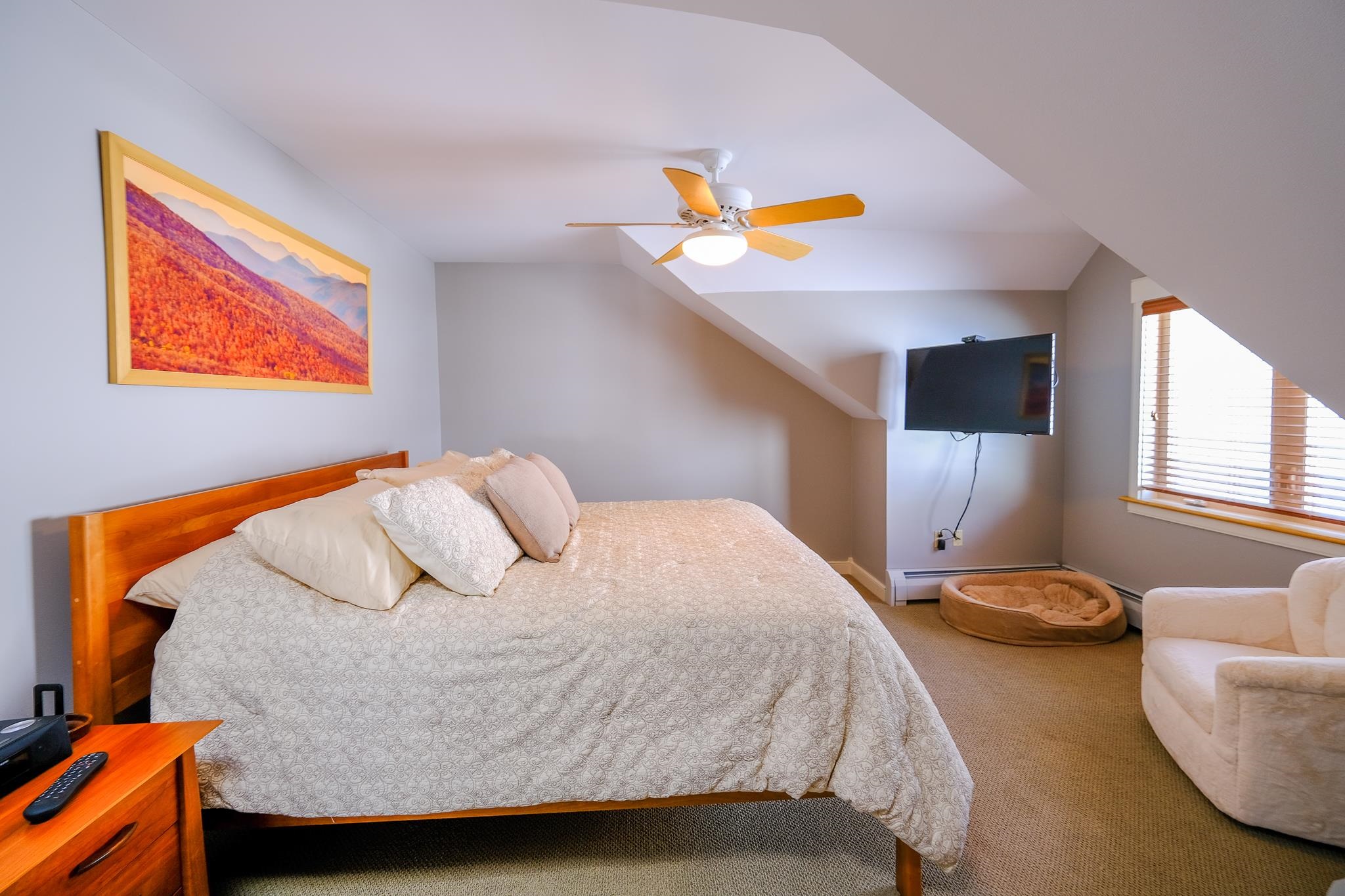 63 Alpine Way, Unit B2 Ludlow, VT 05149 - Photo 12 of 40 Gallery Image 12