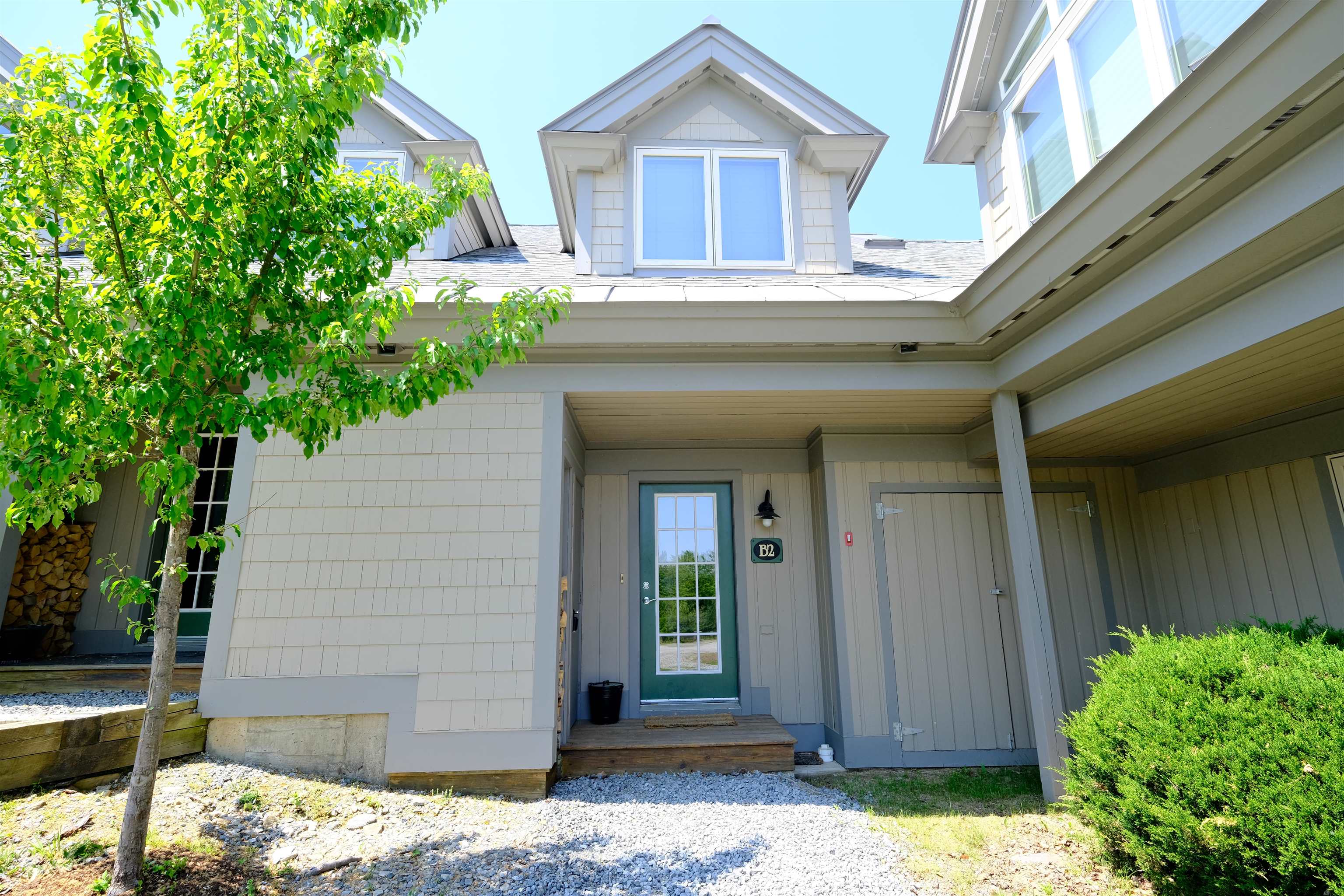 63 Alpine Way, Unit B2 Ludlow, VT 05149 - Photo 2 of 40 Gallery Image 2