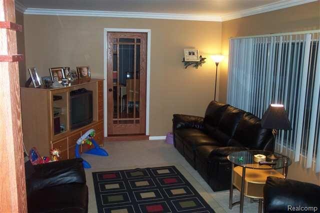 18805 32 Mile Road Armada, MI 48005 - Photo 4 of 16 4