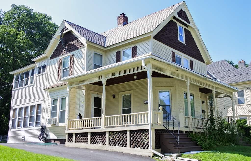 53 Evergreen Avenue Rutland, VT 05701 - Photo 1 of 29 Gallery Image 1