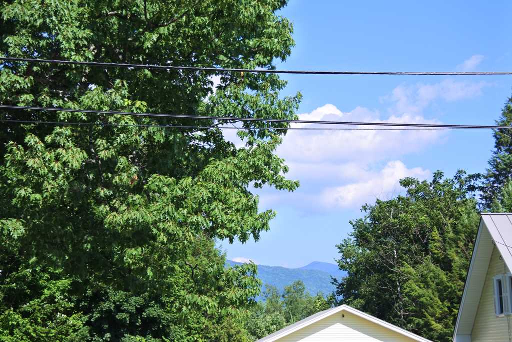 53 Evergreen Avenue Rutland, VT 05701 - Photo 4 of 29 Gallery Image 4