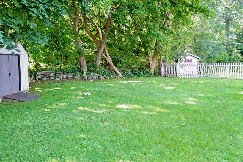 53 Evergreen Avenue Rutland, VT 05701 - Photo 6 of 29 Gallery Image 6