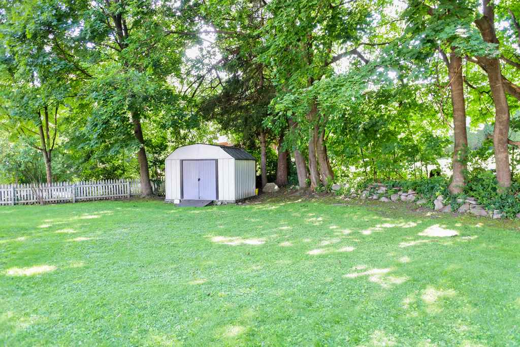 53 Evergreen Avenue Rutland, VT 05701 - Photo 7 of 29 Gallery Image 7