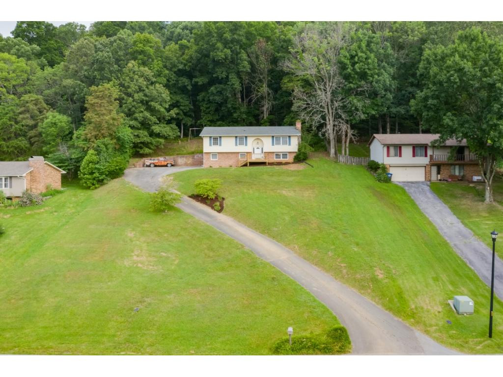 305 Hidden Acres Road Kingsport, TN 37664 - Photo 29 of 30 Photo 29