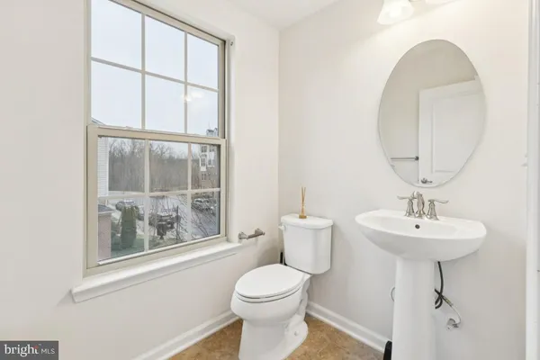 $559,990 | 25997 Braided Mane Terrace, Aldie, VA 20105