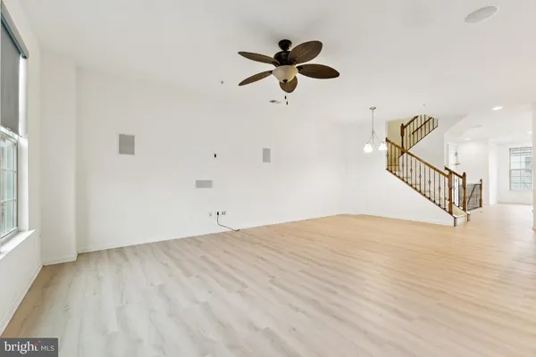 $559,990 | 25997 Braided Mane Terrace, Aldie, VA 20105