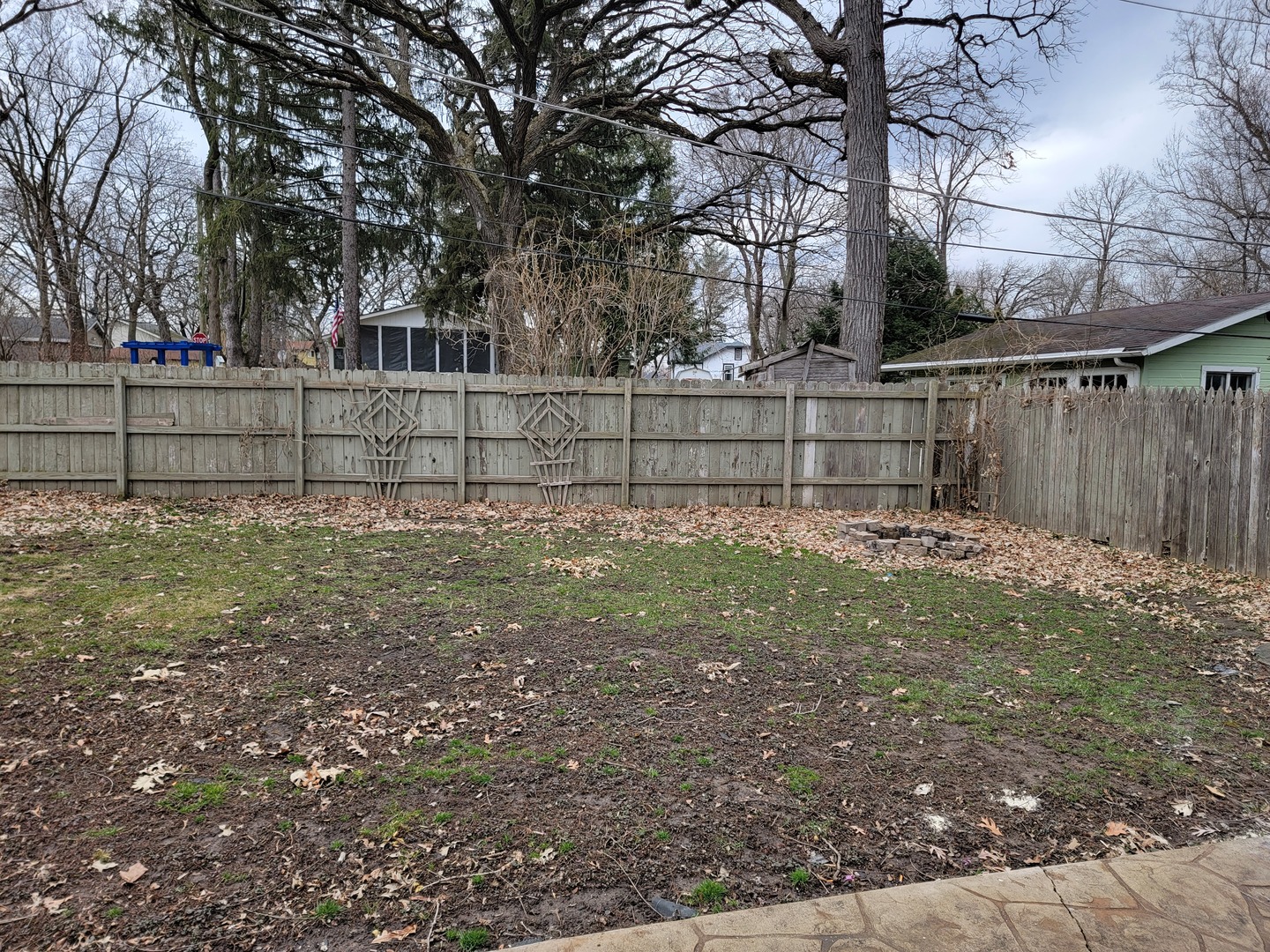511 North River Road McHenry, IL 60051 - Photo 19 of 22 a view of a yard with large trees
