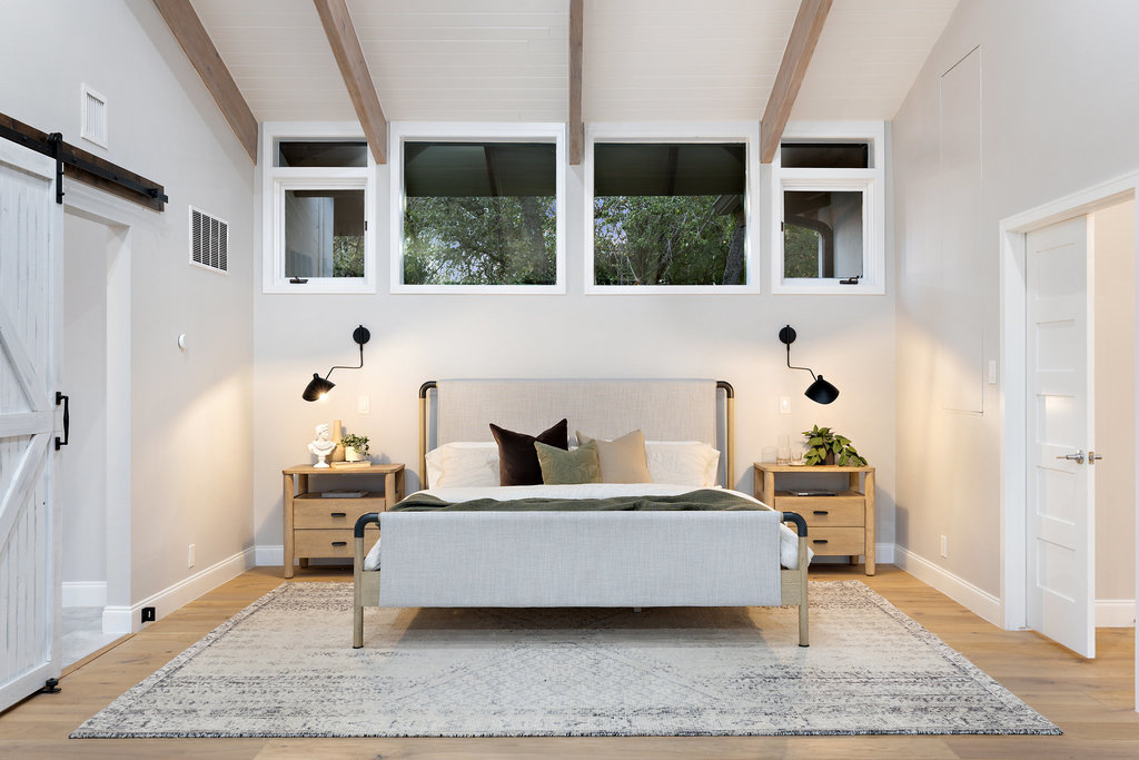 6905 Ladera Norte Austin, TX 78731 - Photo 6 of 40 a living room with furniture and large window